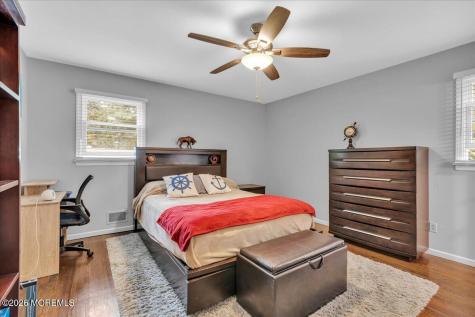 25 Nedshire Drive Middletown NJ 07748