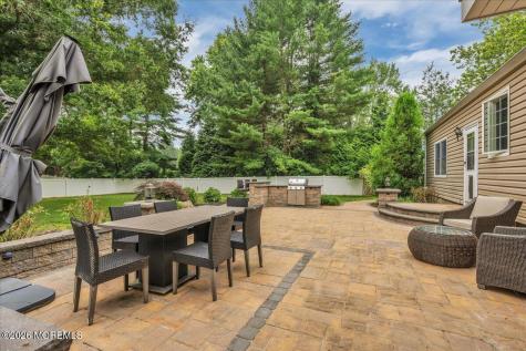 25 Nedshire Drive Middletown NJ 07748