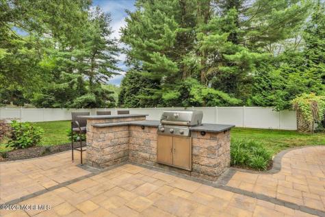 25 Nedshire Drive Middletown NJ 07748