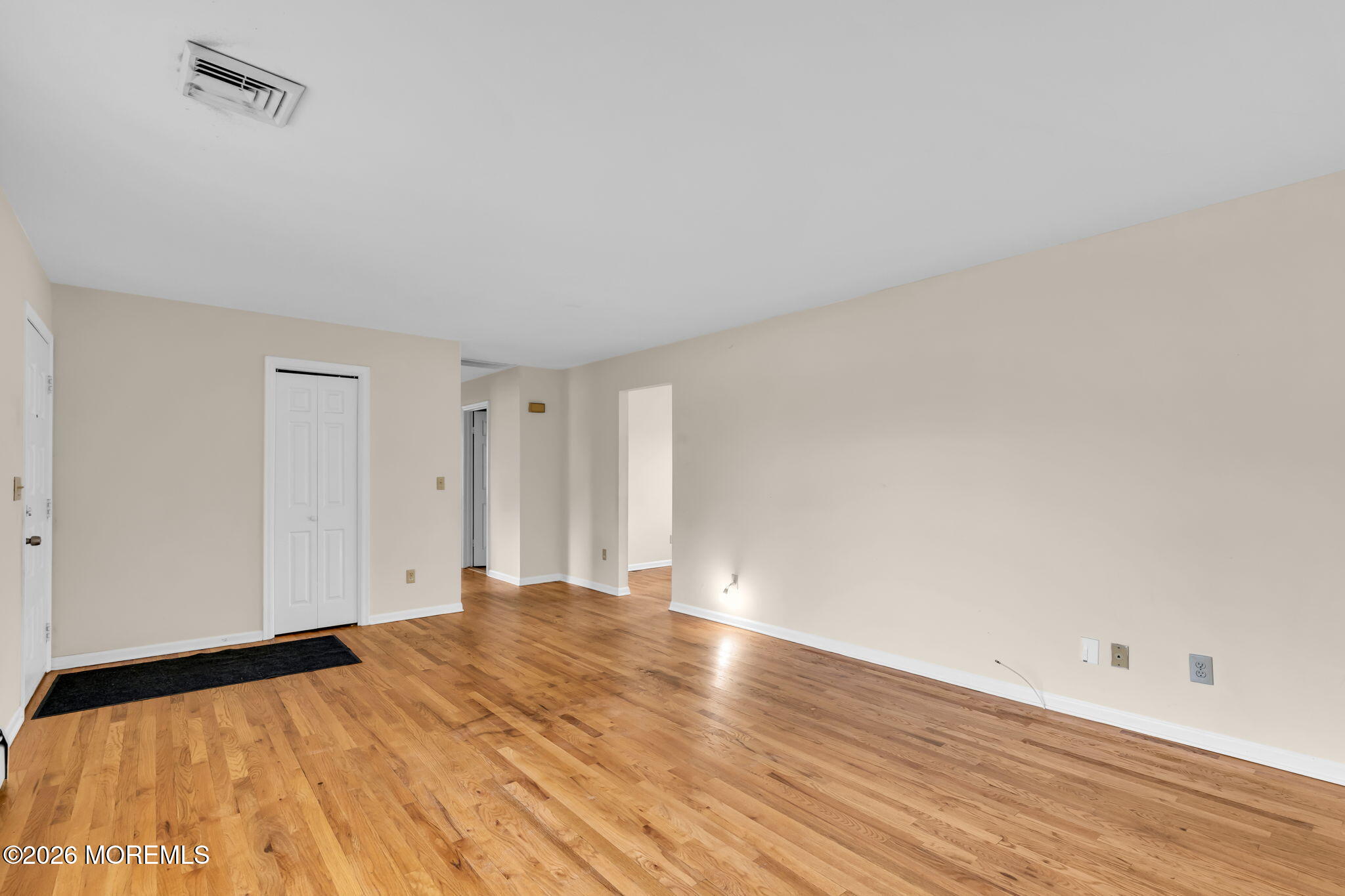 35 Spruce Street Beachwood NJ 08722
