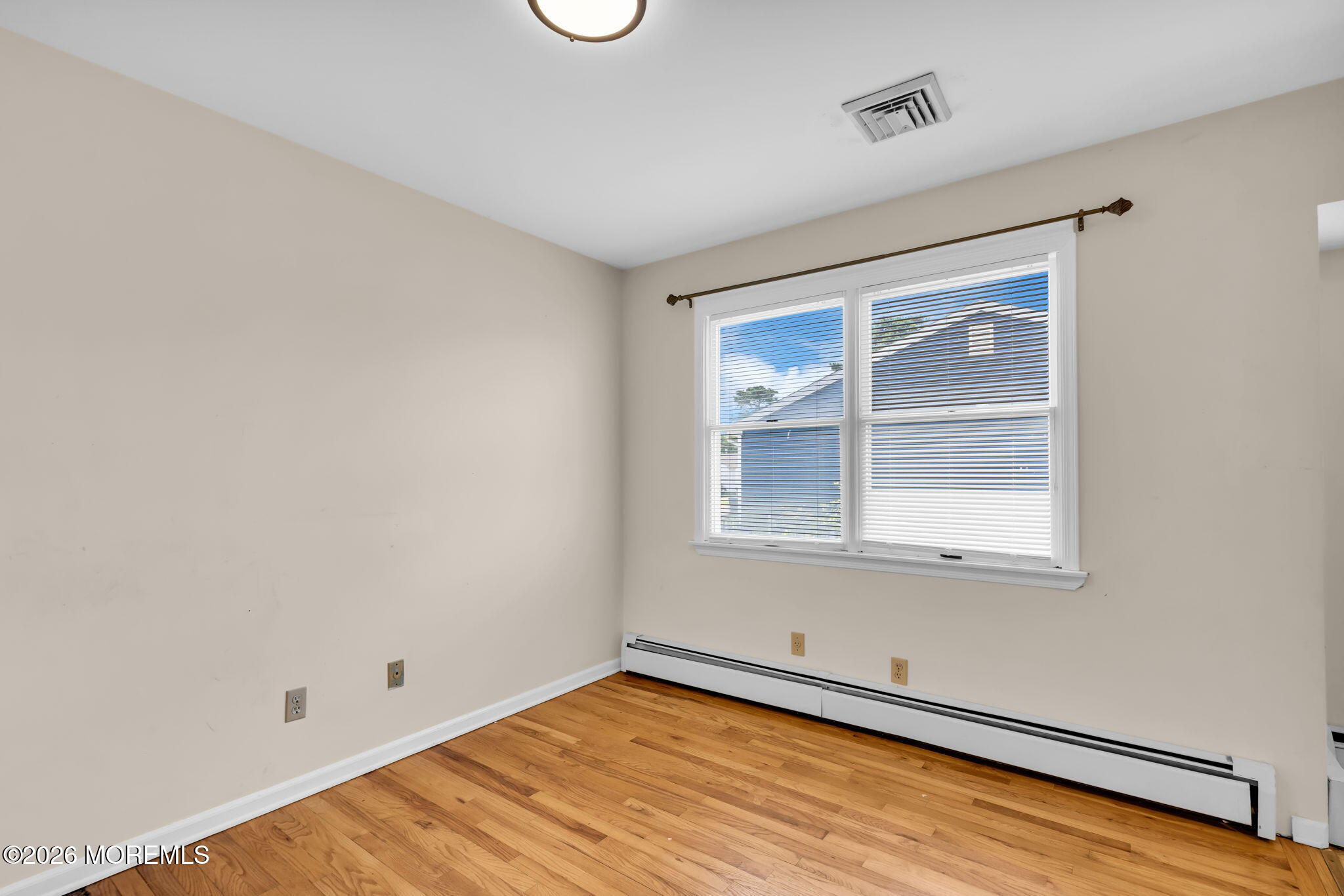 35 Spruce Street Beachwood NJ 08722