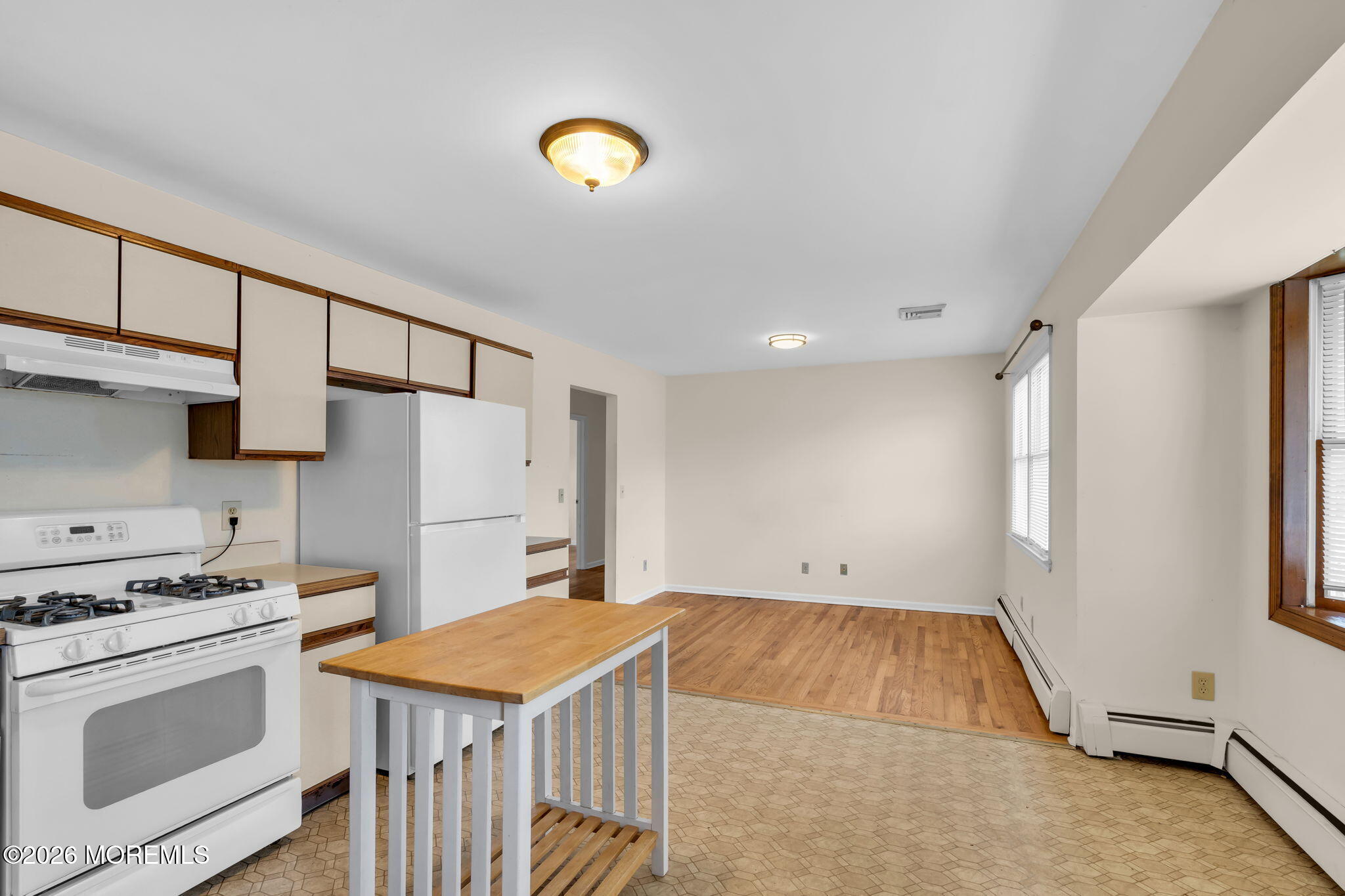 35 Spruce Street Beachwood NJ 08722