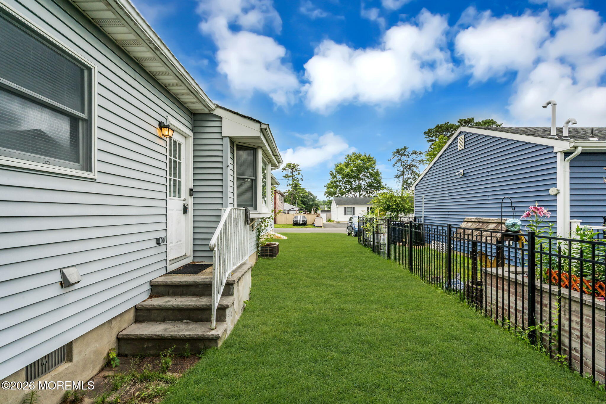 35 Spruce Street Beachwood NJ 08722