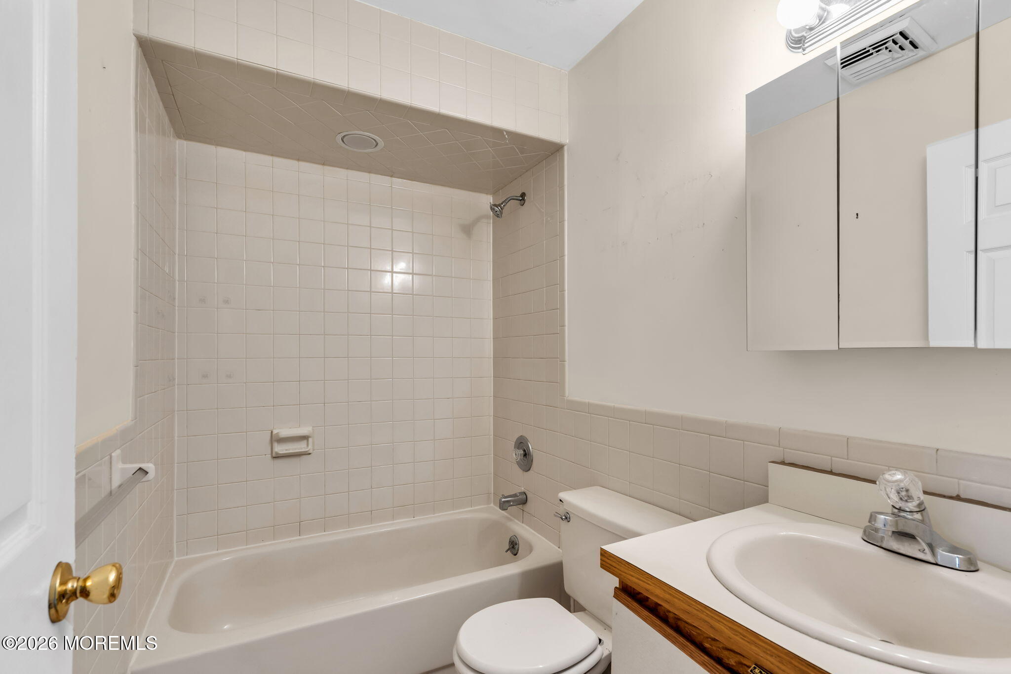 35 Spruce Street Beachwood NJ 08722