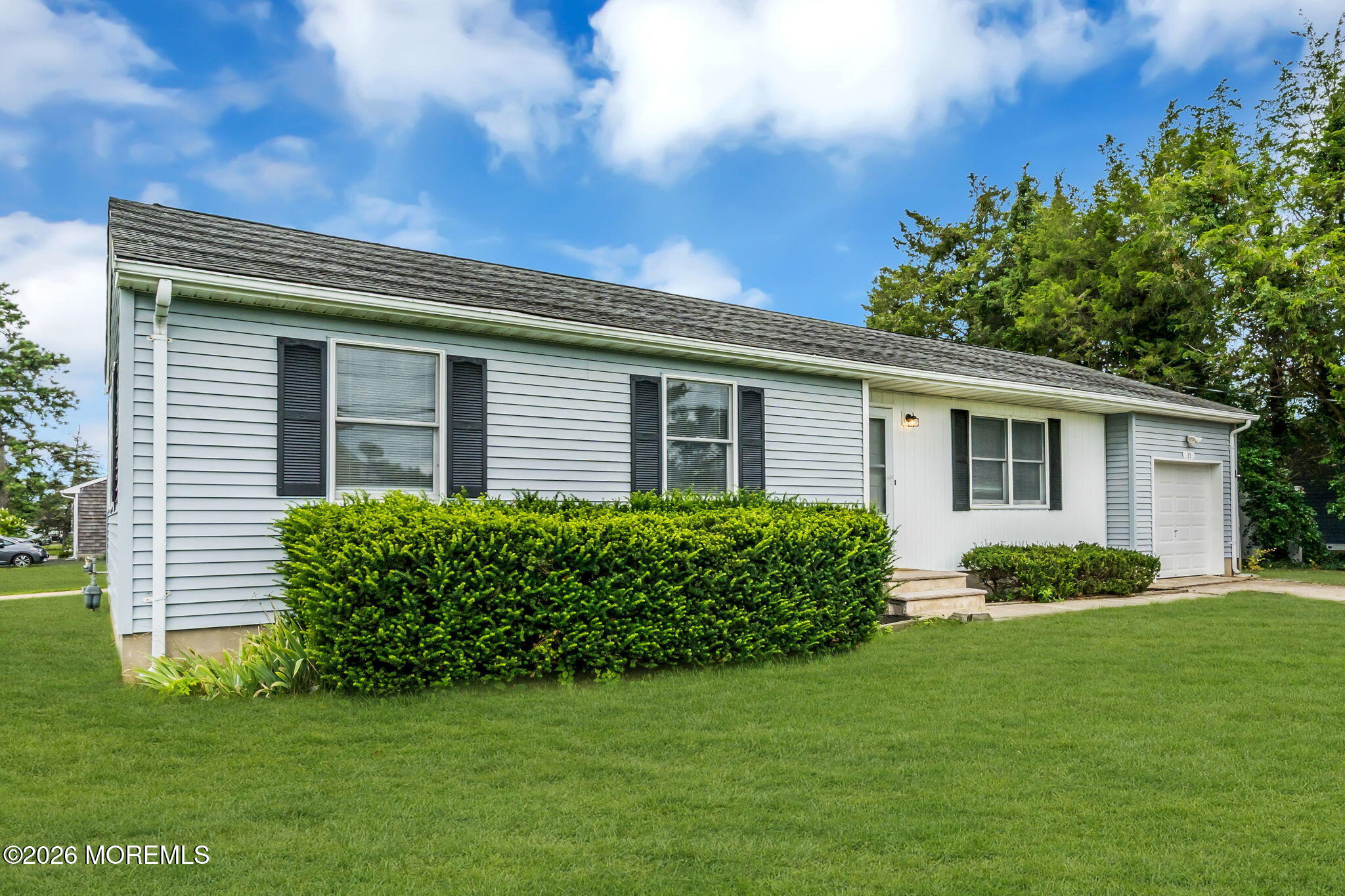 35 Spruce Street Beachwood NJ 08722