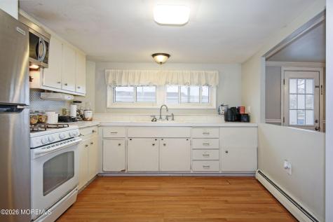 14 Monique Circle Hazlet NJ 07730