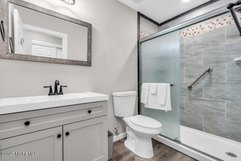 69 Sunset Road Whiting NJ 08759