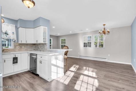 69 Sunset Road Whiting NJ 08759
