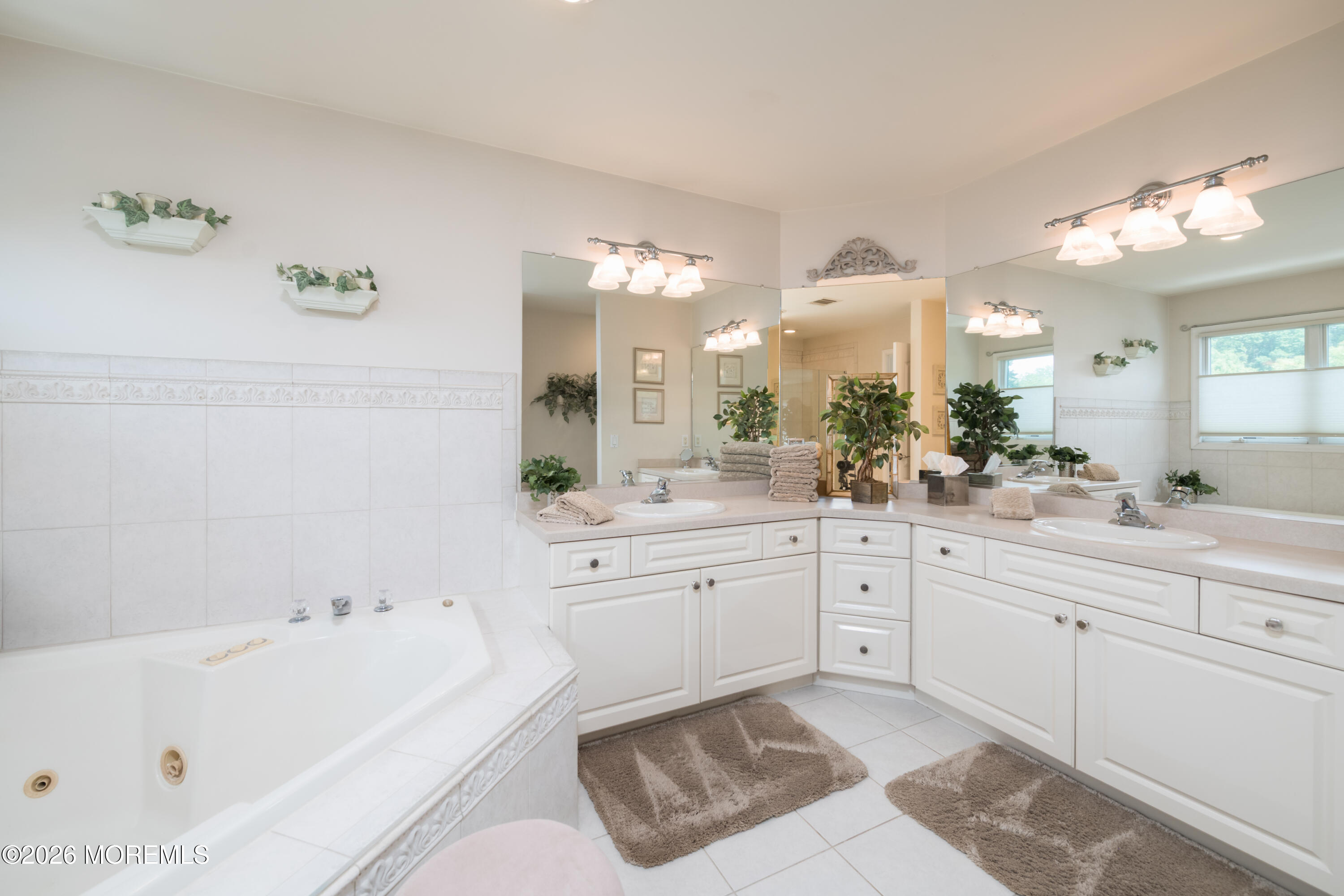 9 Rues Road Cream Ridge NJ 08514