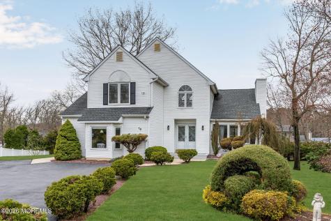 18 Coral Drive Howell NJ 07731