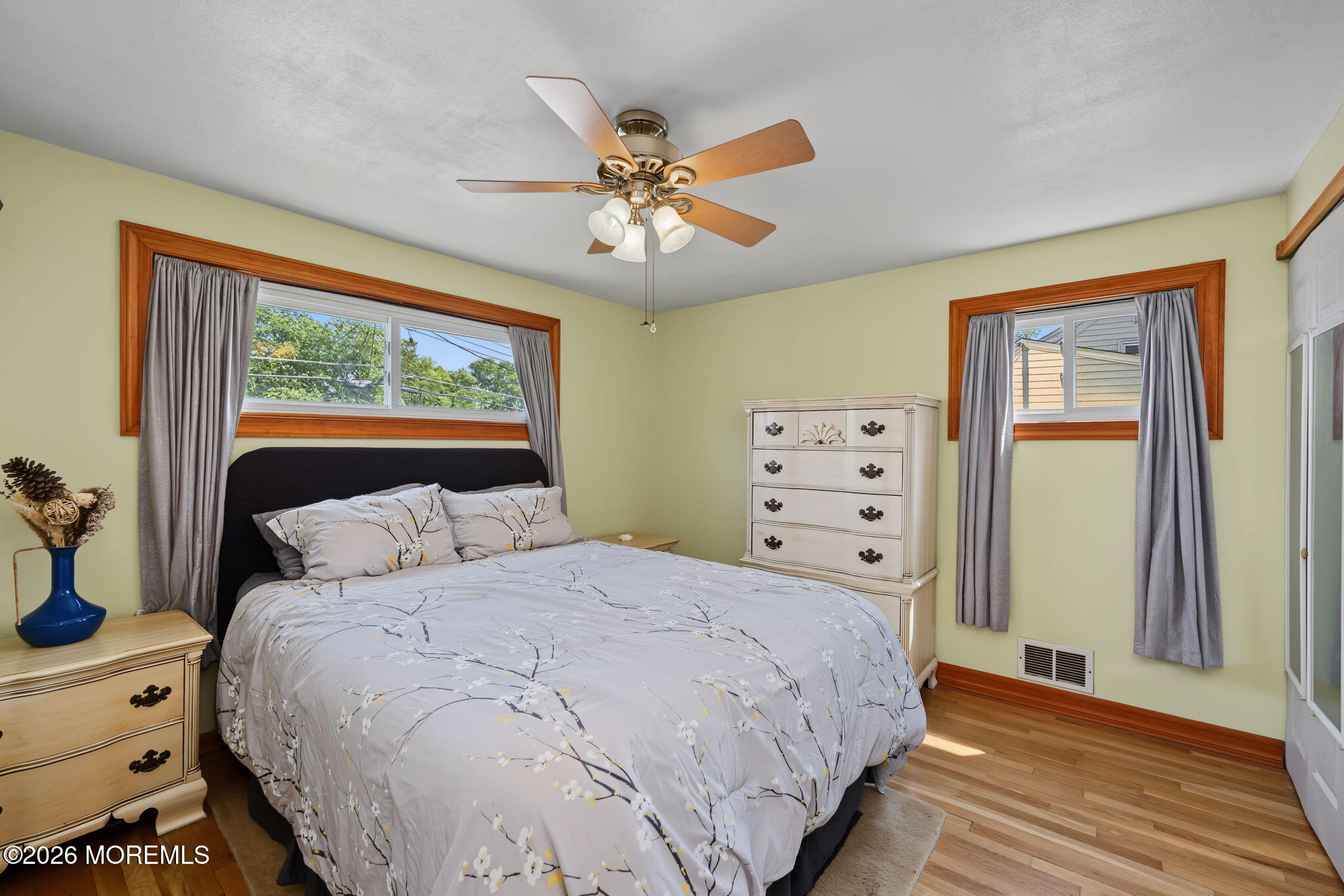 8 Bradford Road East Brunswick NJ 08816