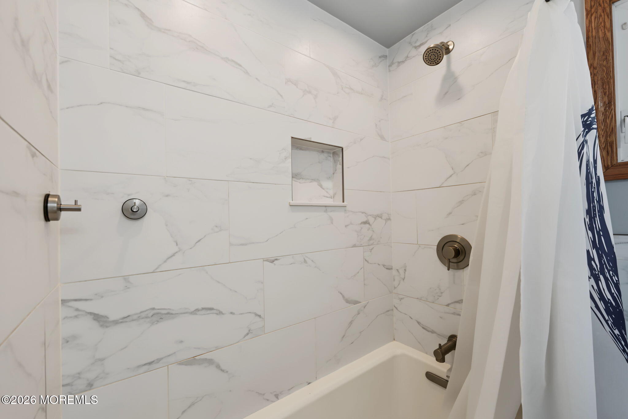 8 Bradford Road East Brunswick NJ 08816