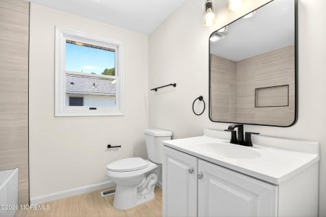 17 Brookview Lane Manalapan NJ 07726