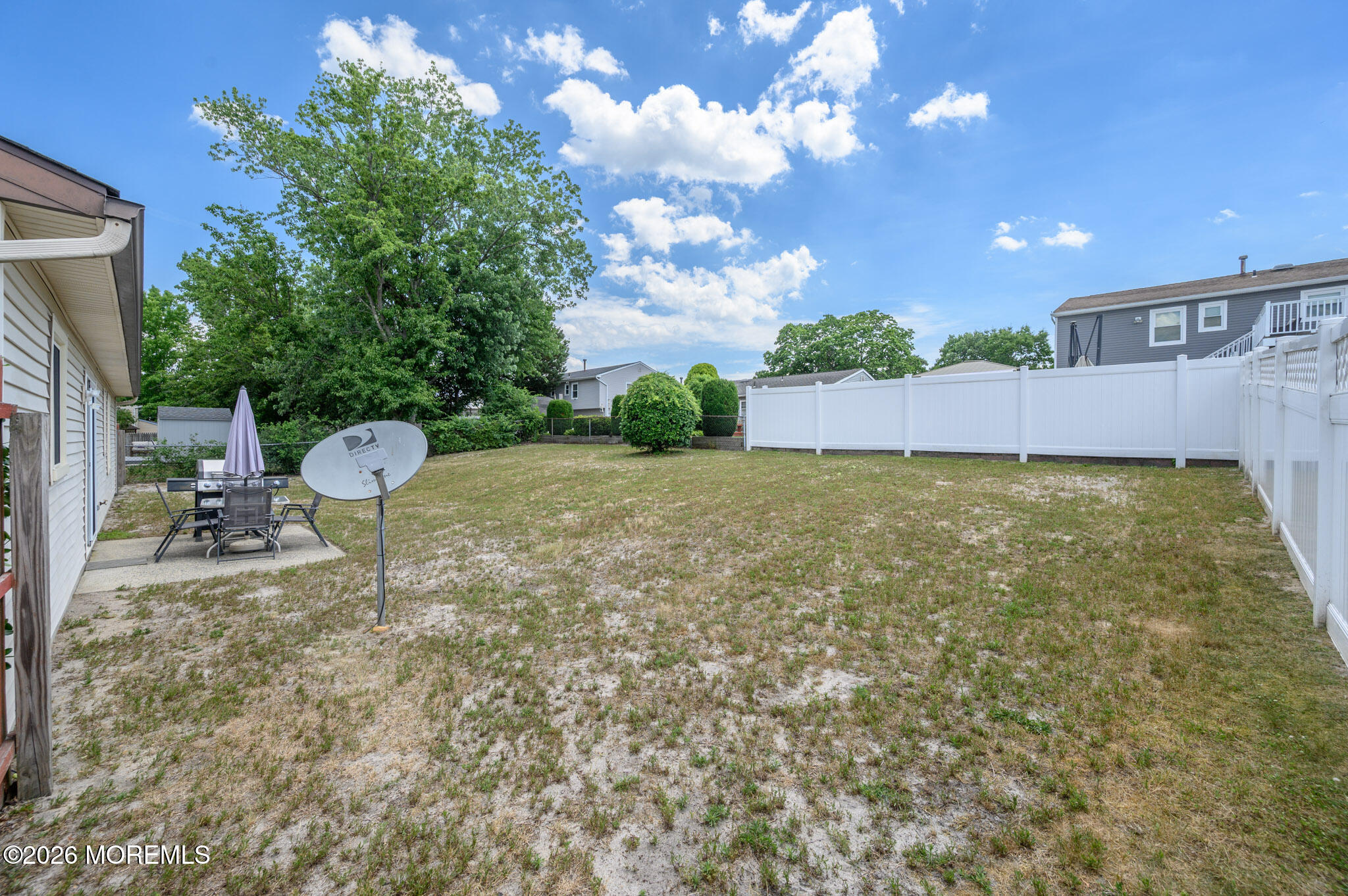 5 Evergreen Place Howell NJ 07731