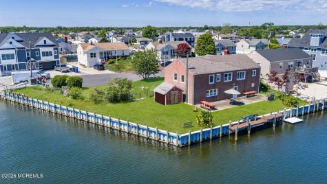 26 Culebra Avenue Toms River NJ 08753