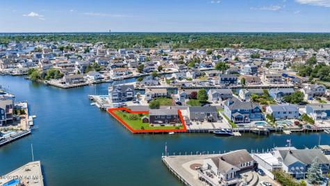 26 Culebra Avenue Toms River NJ 08753