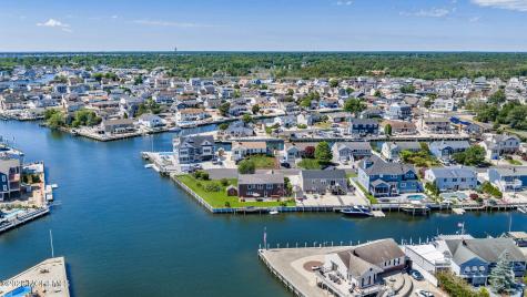 26 Culebra Avenue Toms River NJ 08753