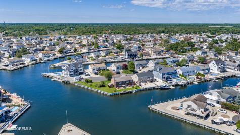 26 Culebra Avenue Toms River NJ 08753