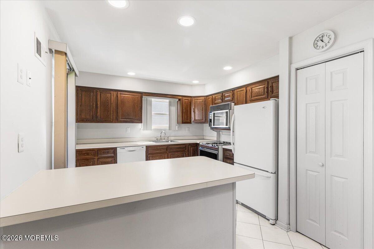 57 Suffolk Way Marlboro NJ 07746