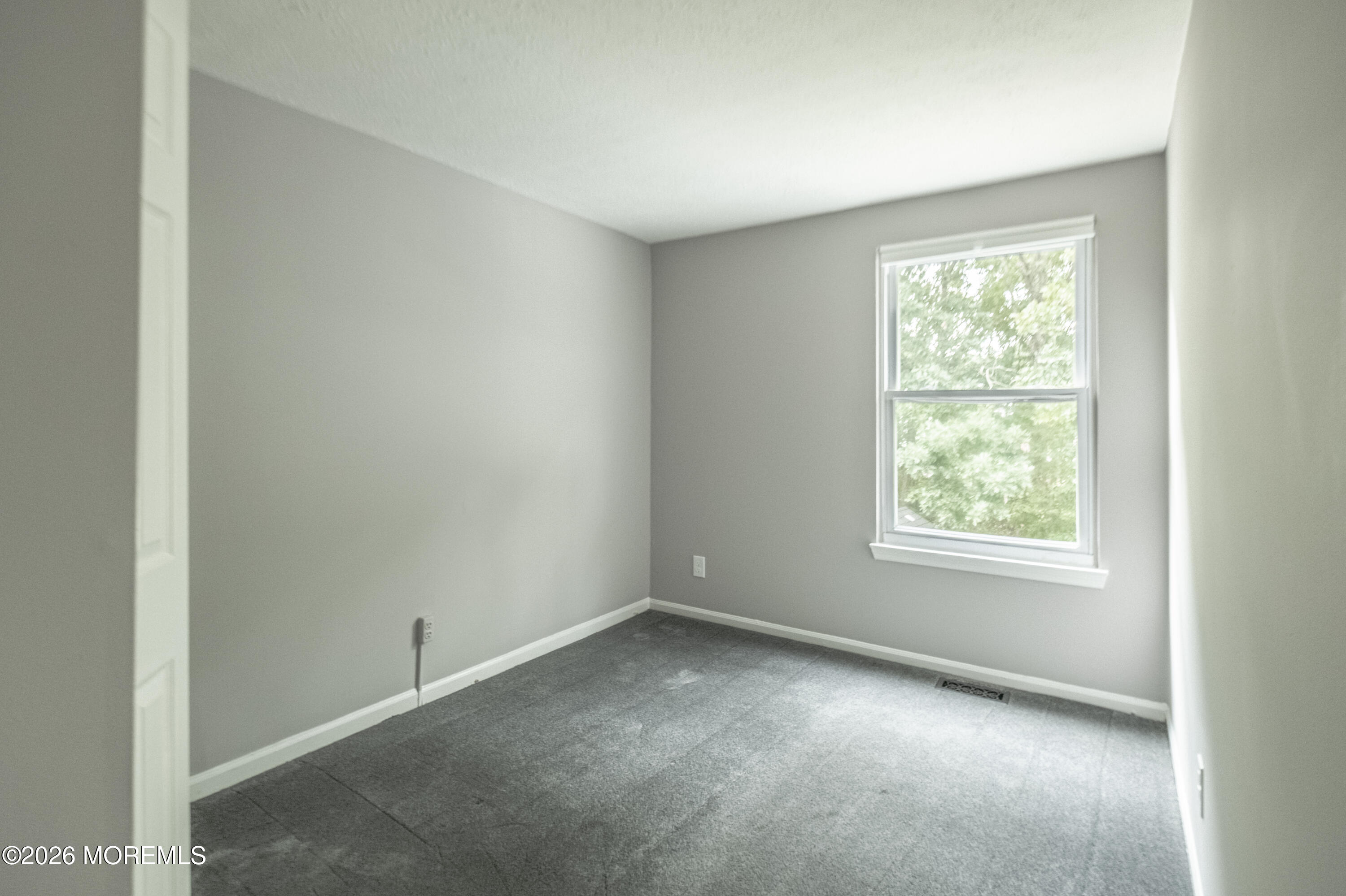 129 Villa Knoll Court Sicklerville NJ 08081