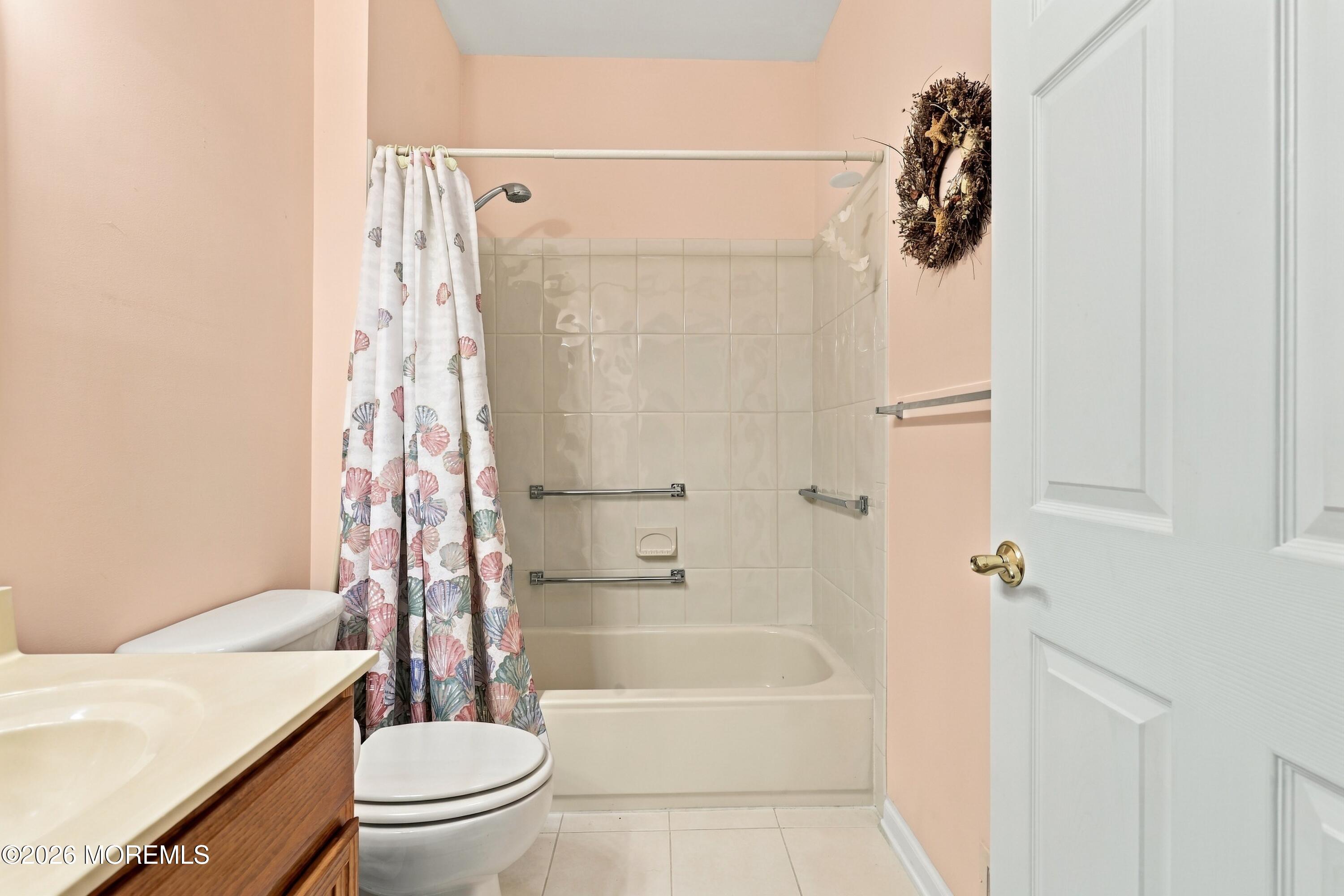 14 Gascony Circle Manchester NJ 08759