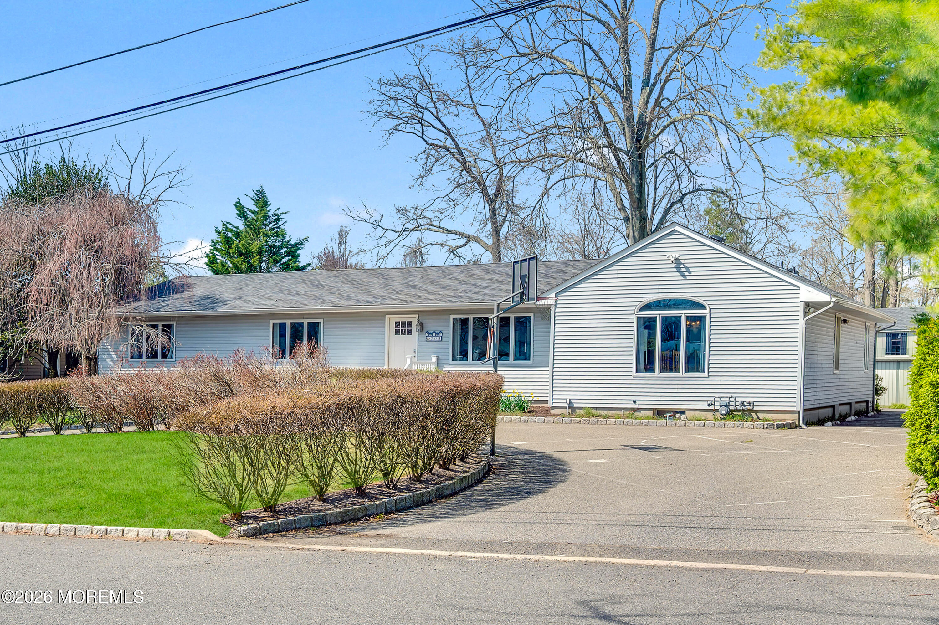 203 Gilford Avenue Island Heights NJ 08732