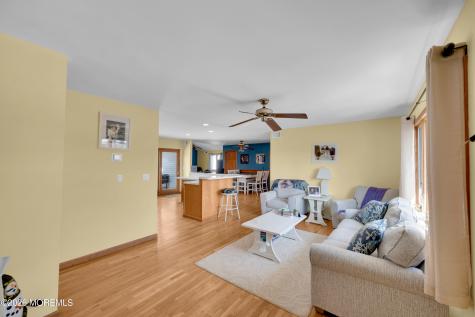 203 Gilford Avenue Island Heights NJ 08732