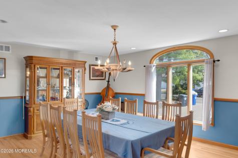 203 Gilford Avenue Island Heights NJ 08732