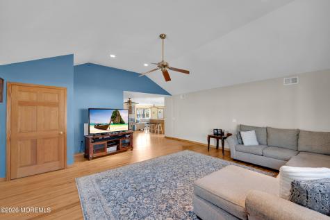 203 Gilford Avenue Island Heights NJ 08732