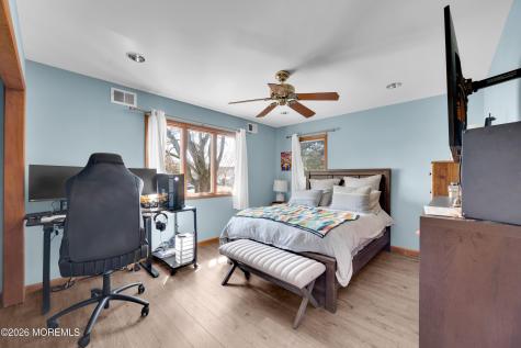 203 Gilford Avenue Island Heights NJ 08732
