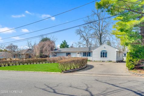 203 Gilford Avenue Island Heights NJ 08732