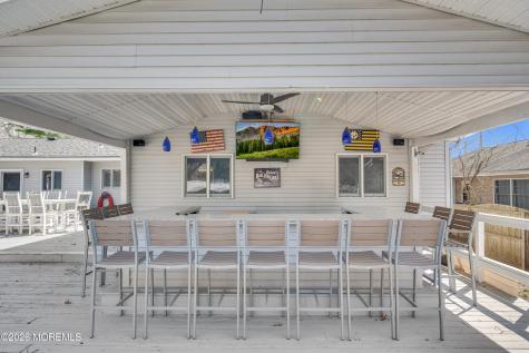 203 Gilford Avenue Island Heights NJ 08732