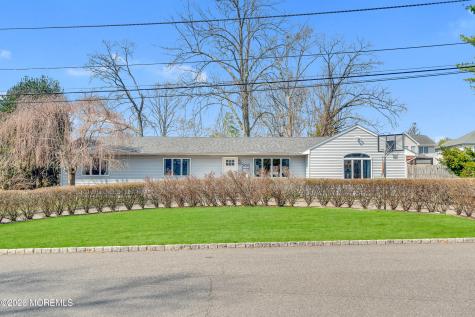 203 Gilford Avenue Island Heights NJ 08732