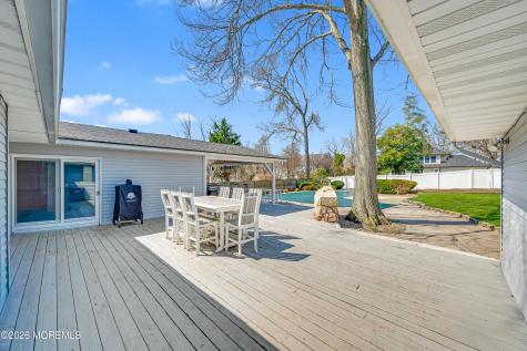 203 Gilford Avenue Island Heights NJ 08732