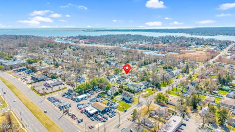 203 Gilford Avenue Island Heights NJ 08732