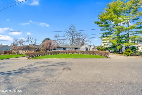 203 Gilford Avenue Island Heights NJ 08732