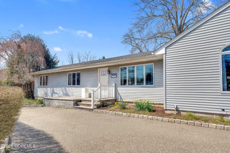 203 Gilford Avenue Island Heights NJ 08732