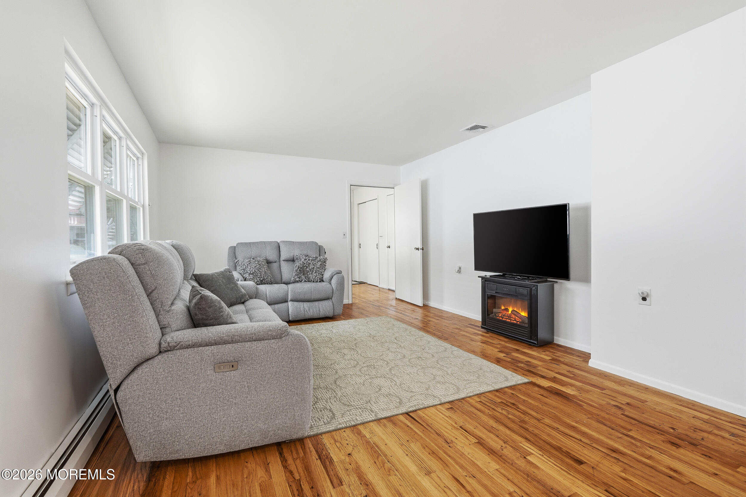 1947 Mount Juliano Lane Toms River NJ 08753