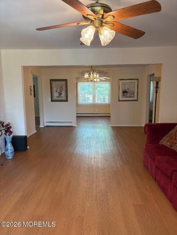 28 Caldwell Drive Toms River NJ 08757