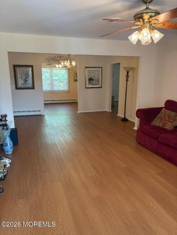 28 Caldwell Drive Toms River NJ 08757