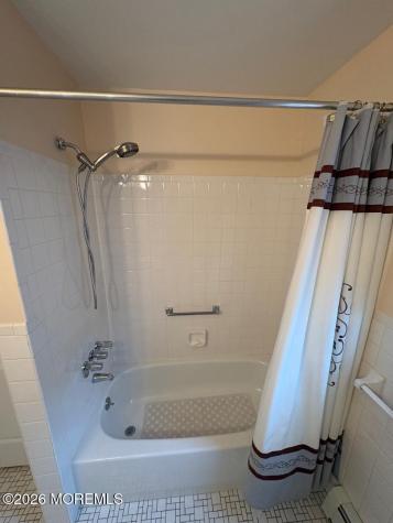 28 Caldwell Drive Toms River NJ 08757