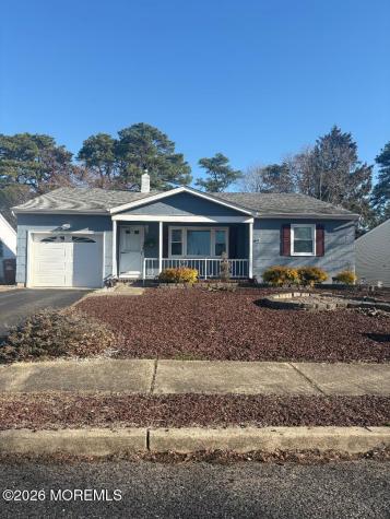 28 Caldwell Drive Toms River NJ 08757