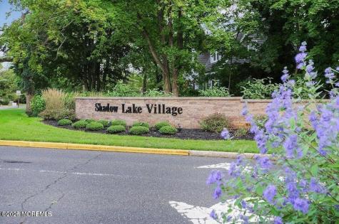 17 Belmont Court Red Bank NJ 07701
