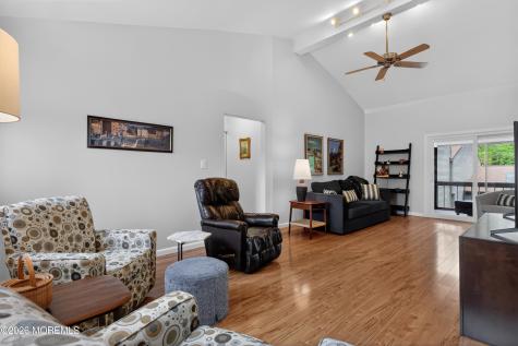 17 Belmont Court Red Bank NJ 07701