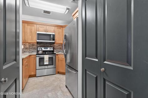 17 Belmont Court Red Bank NJ 07701