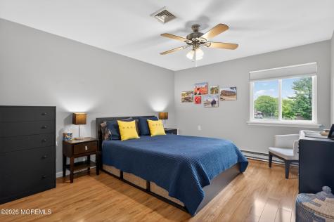 17 Belmont Court Red Bank NJ 07701