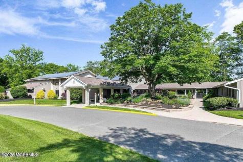 17 Belmont Court Red Bank NJ 07701