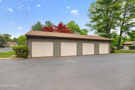 17 Belmont Court Red Bank NJ 07701