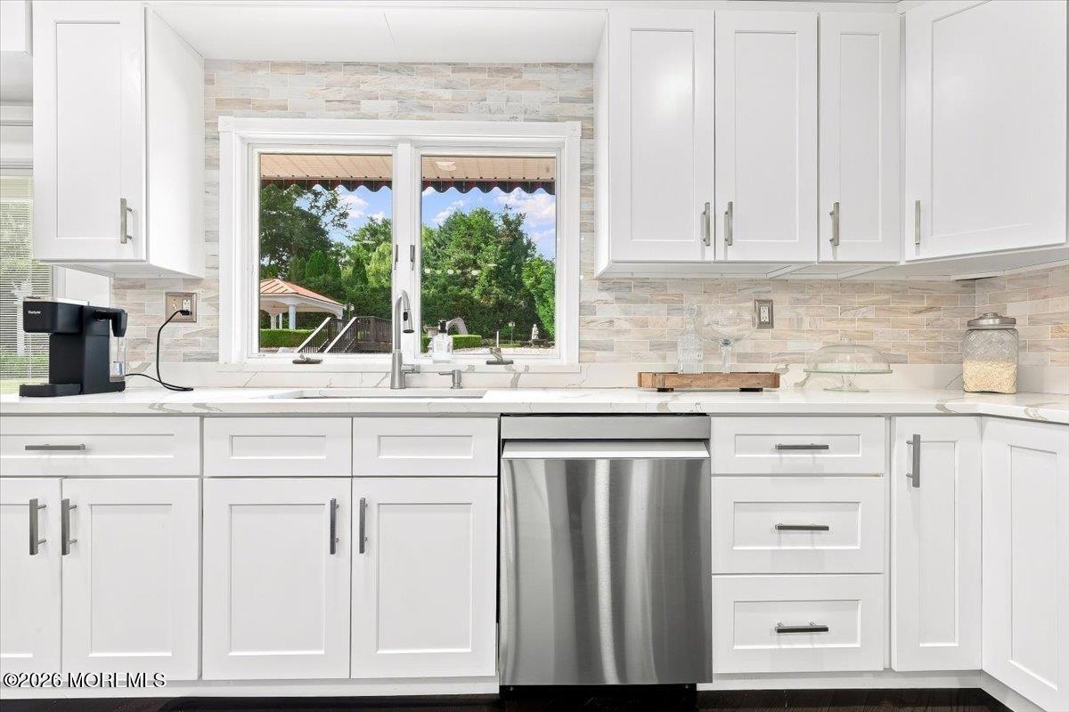 19 Hillside Road Manalapan NJ 07726