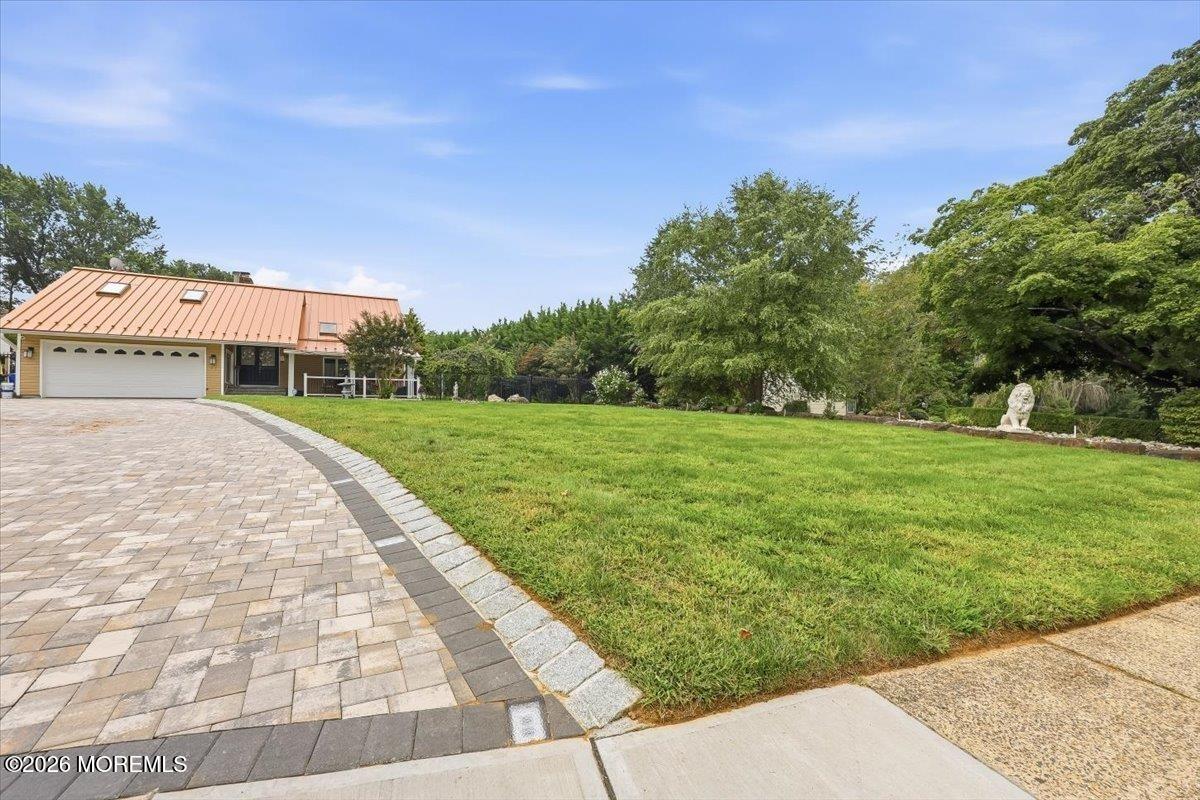 19 Hillside Road Manalapan NJ 07726